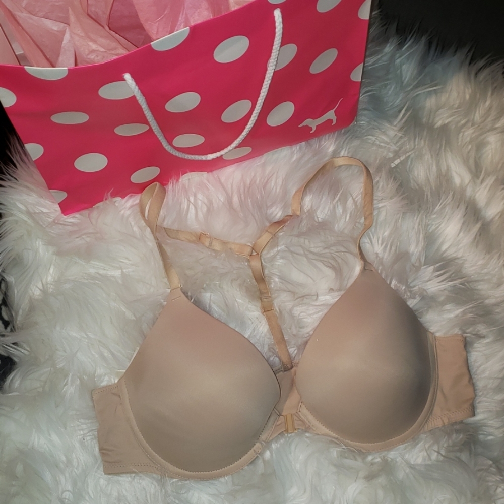 PINK Victoria's Secret WearEverywhere Push-Up